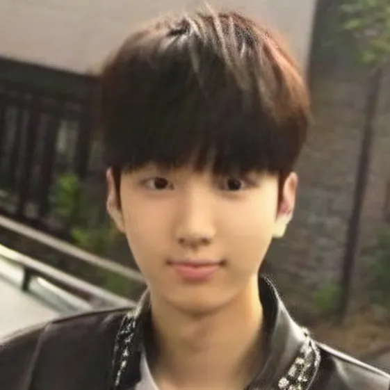 chat with ai character: Han Jisung 