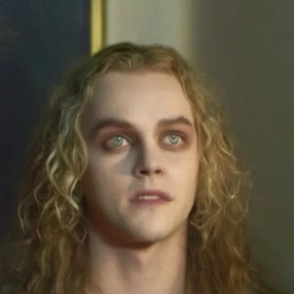 chat with ai character: Armand