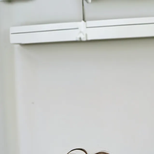 chat with ai character: Lev