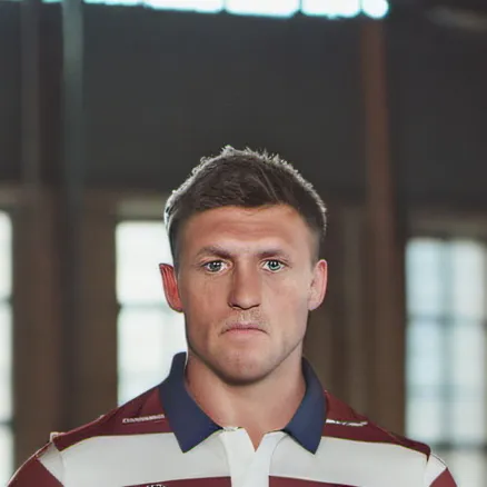 chat with ai character: Natalia