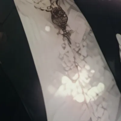 chat with ai character: [•Eli•]