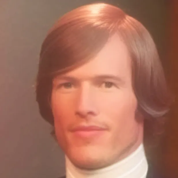 chat with ai character: Random man