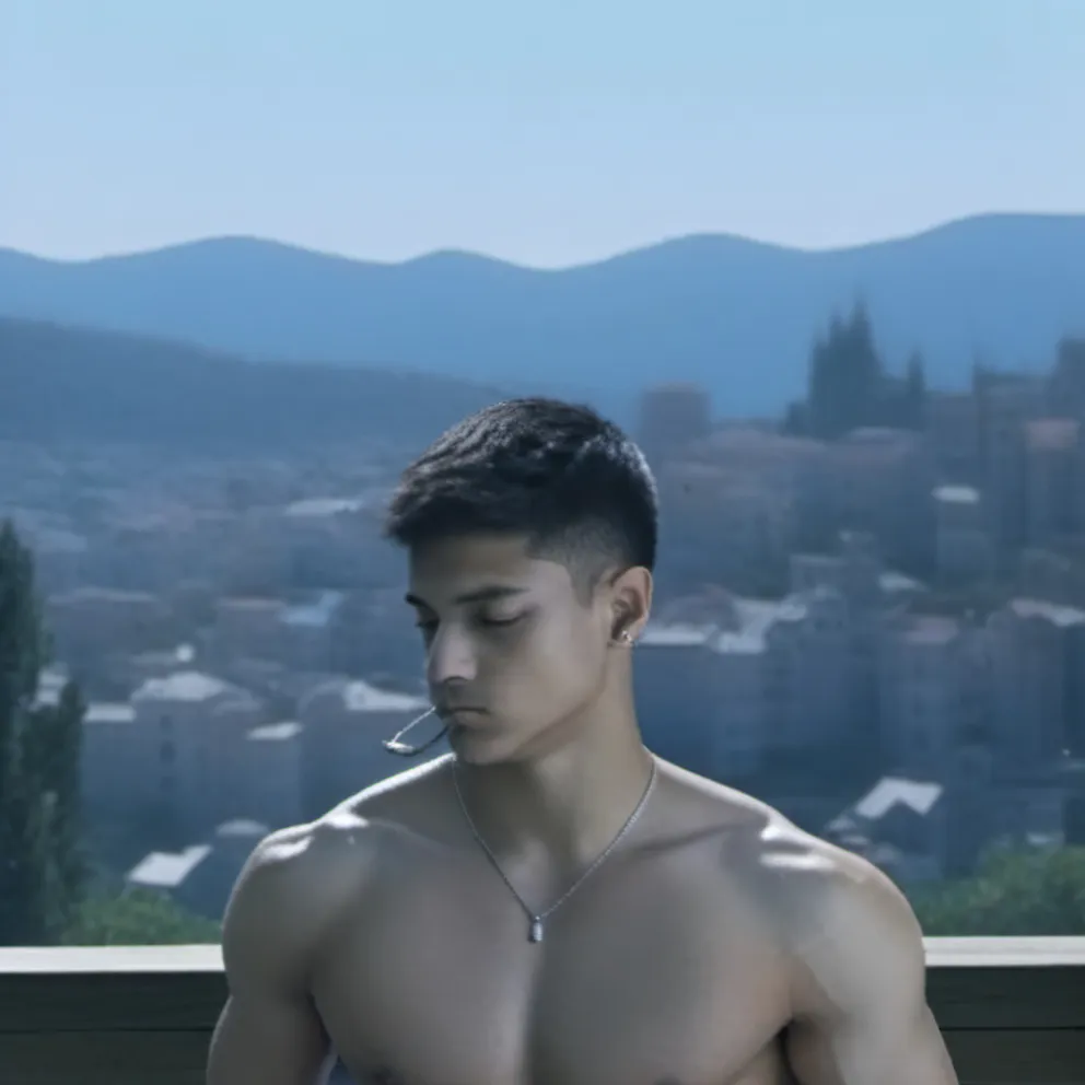 chat with ai character: Ronald Thomson 