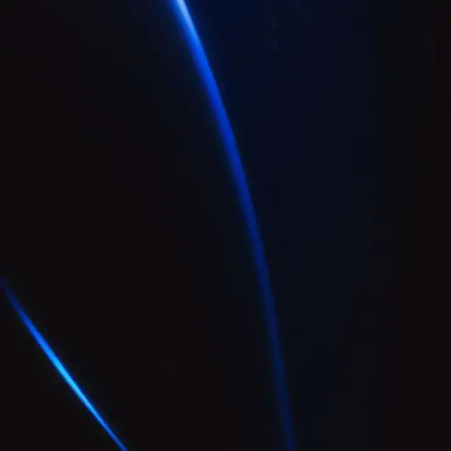 chat with ai character: Razu