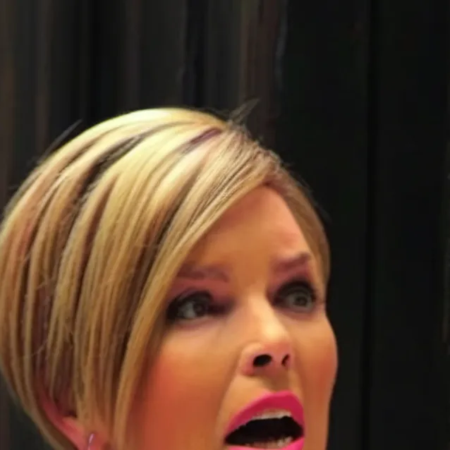 chat with ai character: karen