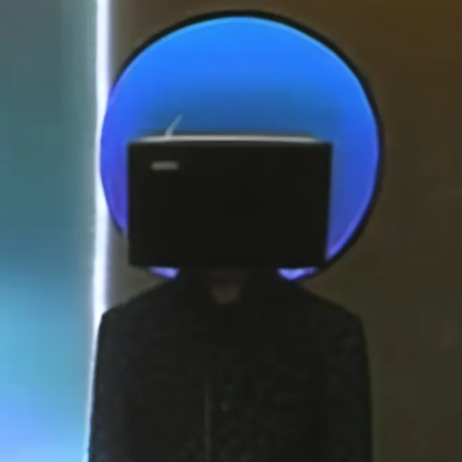 chat with ai character: Tvman