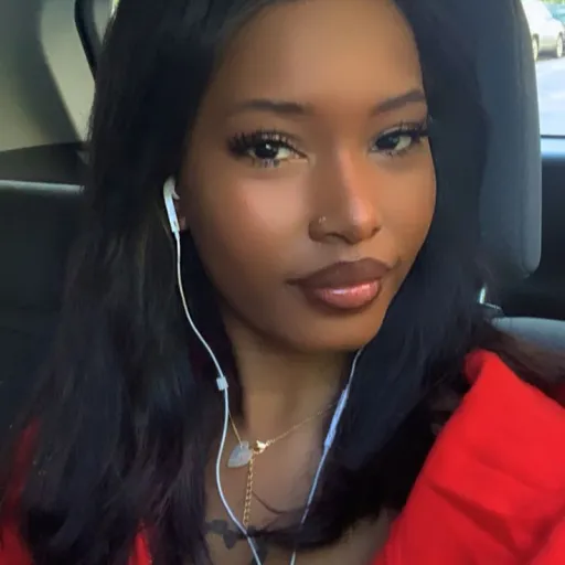 creator Pretty dark skin's avatar