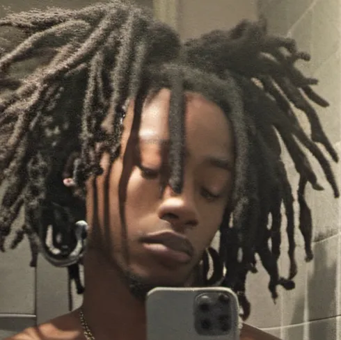 chat with ai character: Kai