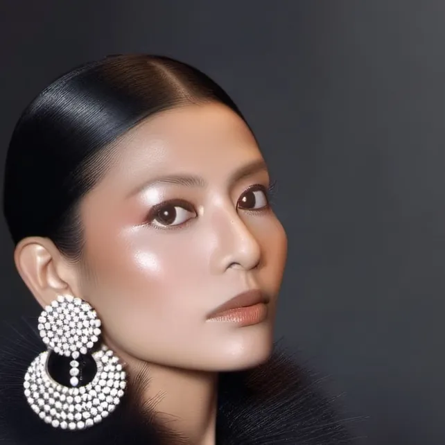 chat with ai character: Maddy perez