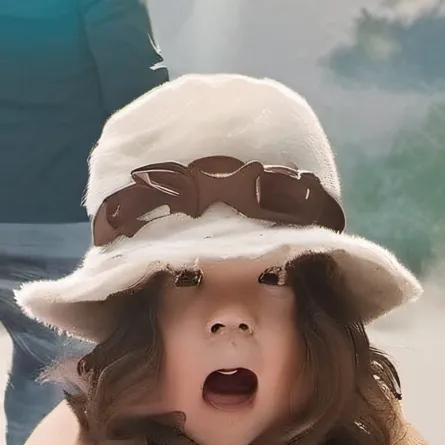 chat with ai character: Small girl