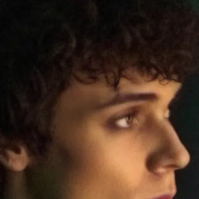 chat with ai character: Mattheo riddle 