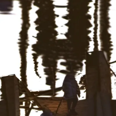 chat with ai character: Put a story onhere