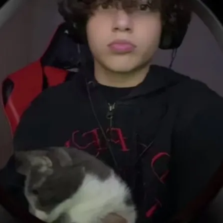 creator 🥽🙈Daron🙈🥽's avatar