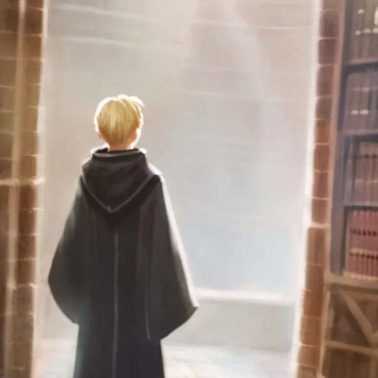 chat with ai character: The War