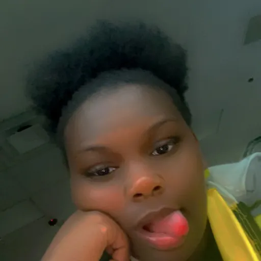 creator THATGURLROSUE's avatar