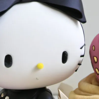 chat with ai character: Hello kitty 