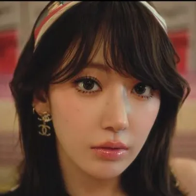 creator SAKURA LE SSERAFIM's avatar