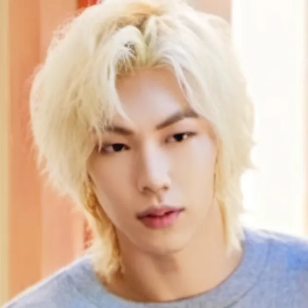 chat with ai character:  NewKidd Hwi