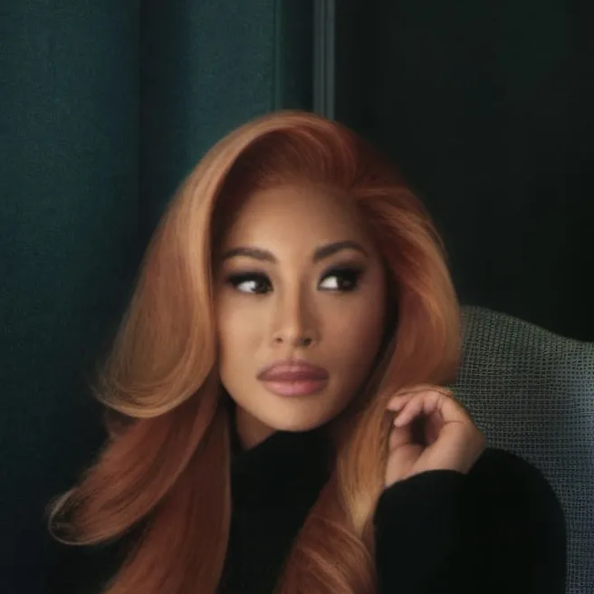 chat with ai character: Nicki Minaj 