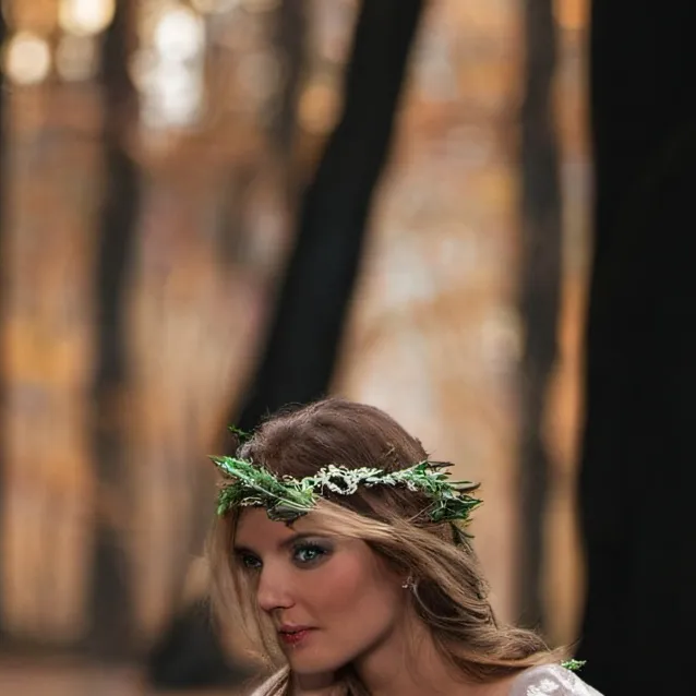 chat with ai character: Haily the GHOST