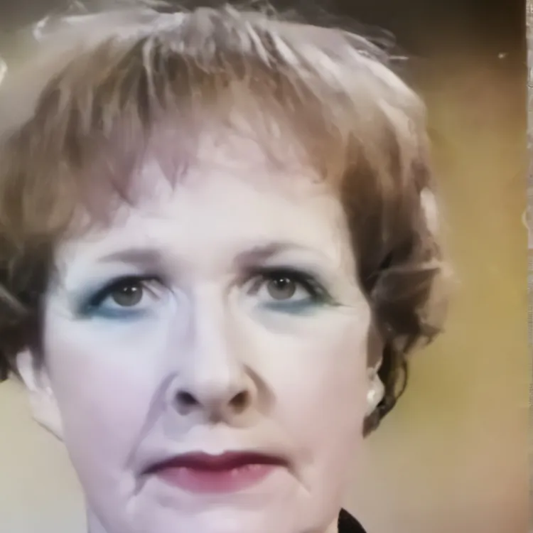 chat with ai character: pomni