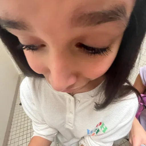 creator Reyla3220's avatar