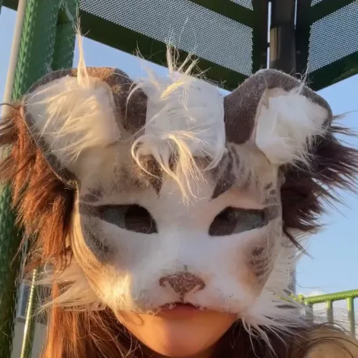 creator AINSLEY THERIAN🐾's avatar