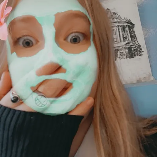 creator Rosaxia's avatar