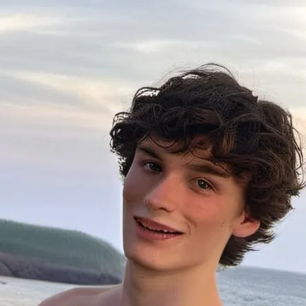 chat with ai character: Carl