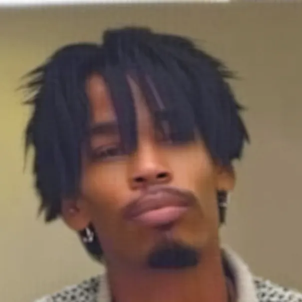 chat with ai character: -.Kevin-.