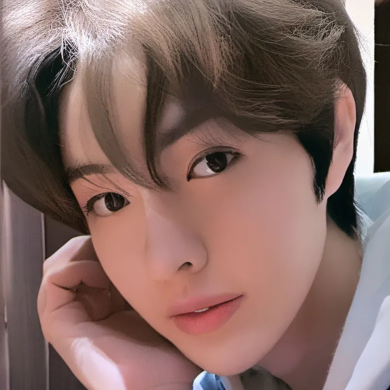 chat with ai character: Renjun