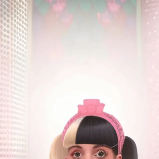chat with ai character: Melanie Martinez