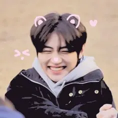 creator Sunghoons_Pookie!!'s avatar