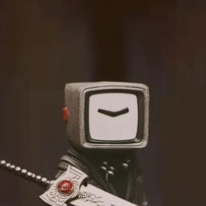 chat with ai character: Titan tv man