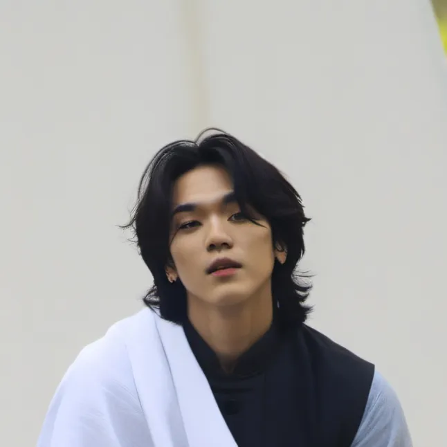 chat with ai character: min yoongi 