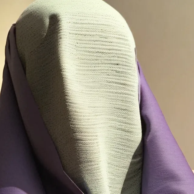 chat with ai character: Aftons