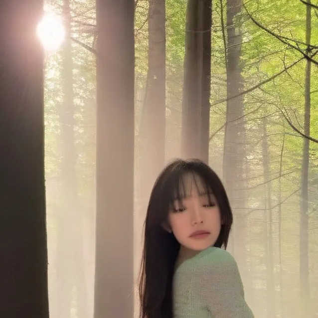 chat with ai character: liv