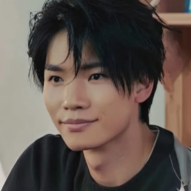 chat with ai character: dori Sakurada