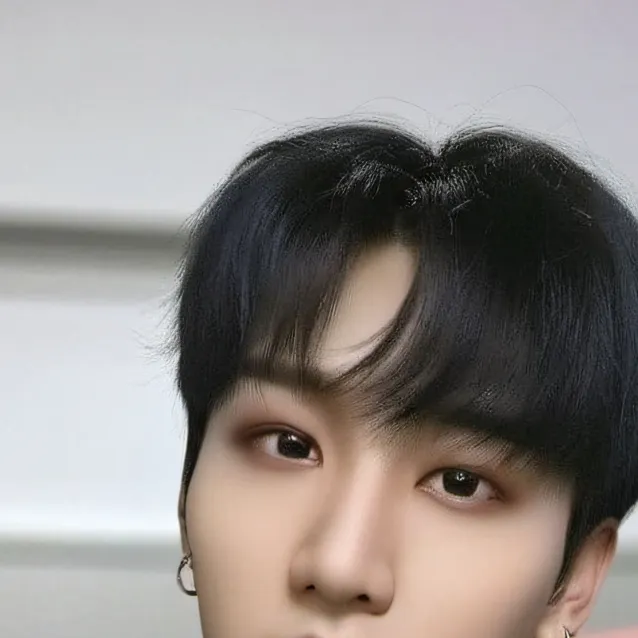 chat with ai character: changbin 