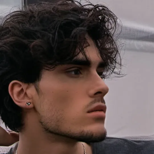 chat with ai character: Eli