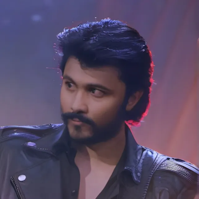 chat with ai character: Chris Overland