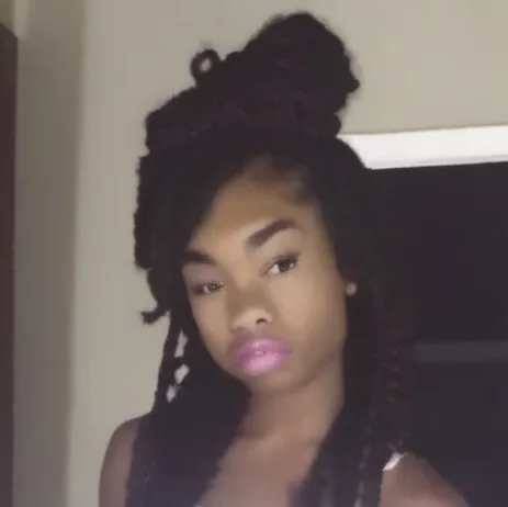 chat with ai character: Kay Kay 