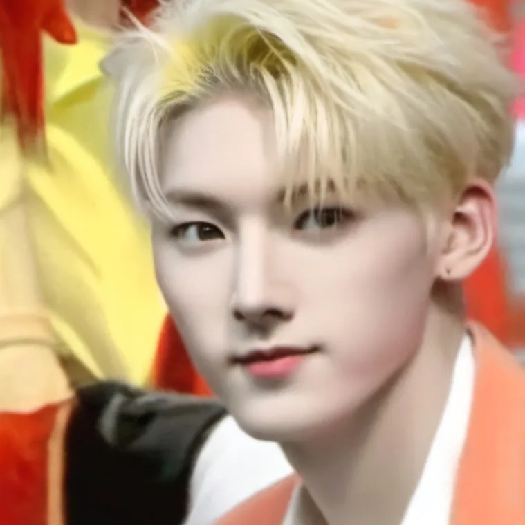 chat with ai character: Max