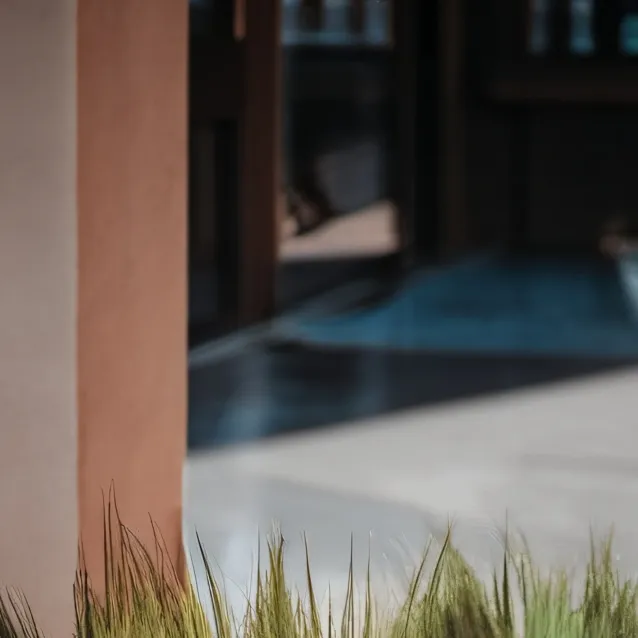 chat with ai character: mean grass