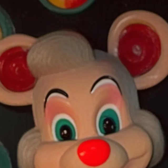 chat with ai character: Chucky Cheese 