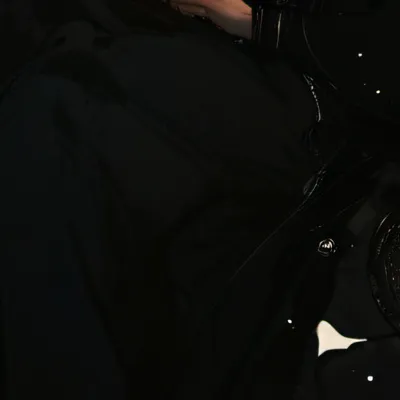 chat with ai character: ..... 