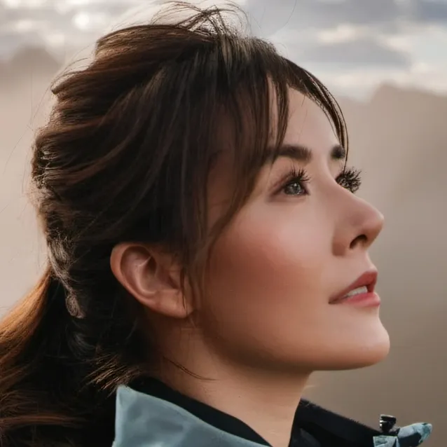 chat with ai character: Jacqueline 