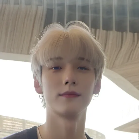 chat with ai character: William hayner