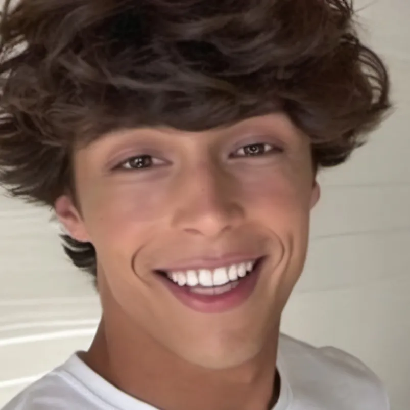 chat with ai character: Mason