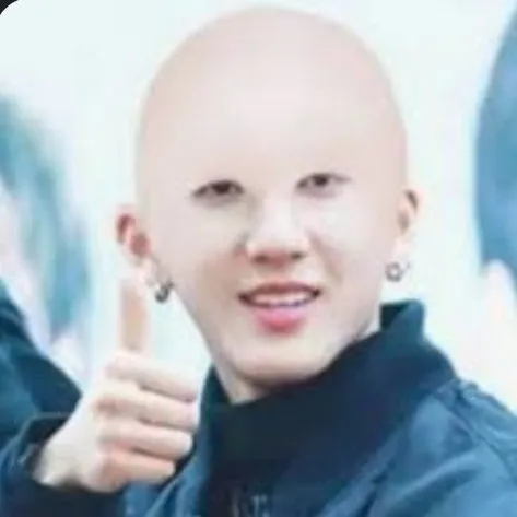 creator seo woo :0's avatar